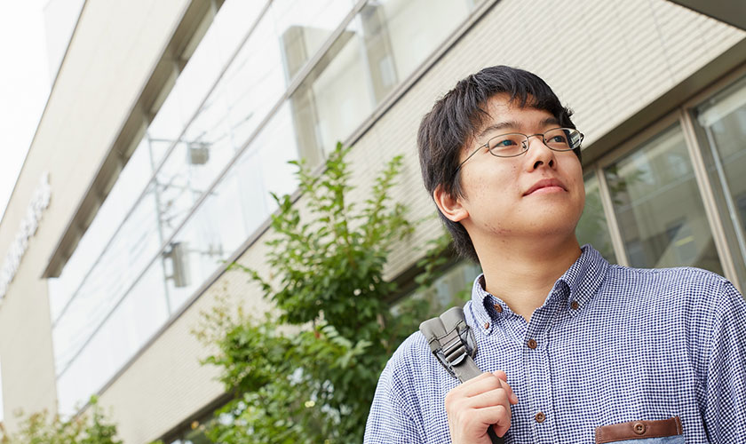 医学部医学科6年 島田 春貴